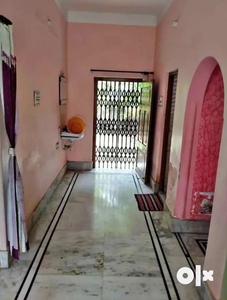 Unfurnished 1ROOM Available for rent at Dum Dum Metro