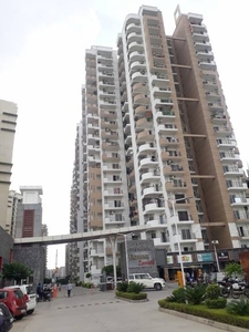 1075 sq ft 2 BHK Completed property Apartment for sale at Rs 77.40 lacs in Express Zenith in Sector 77, Noida