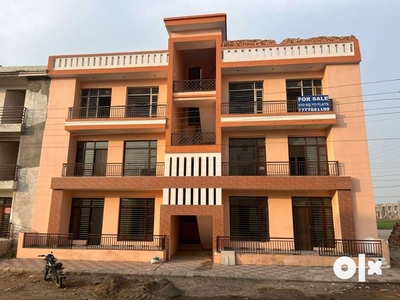 150 Sq.yd. Flat for sale in Sunny Enclave Mohali