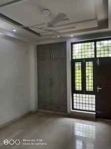 1540 sq ft 3 BHK 3T East facing Apartment for sale at Rs 1.10 crore in Amrapali Princely Estate in Sector 76, Noida