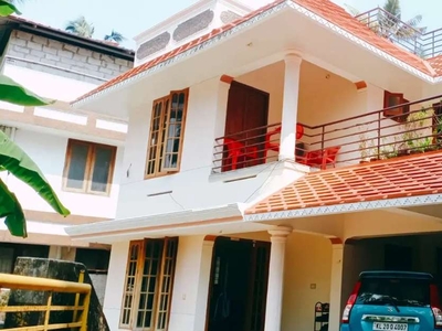 1900 sqft house in 4.15 cent land at Sasthamangalam for Sale