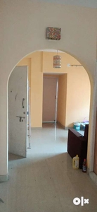 2 BHK unused flat for sale in 3rd floor, lift & parking available