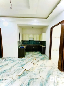3bhk flat semi furnished 3 tier security ready to move