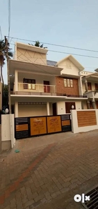 3bhk gatedcommunity villa near kakkanadu pukkattupay busroot 300mtr