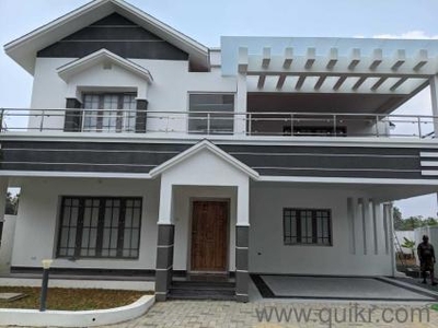 4+ BHK 4000 Sq. ft Villa for Sale in Vyttila, Kochi