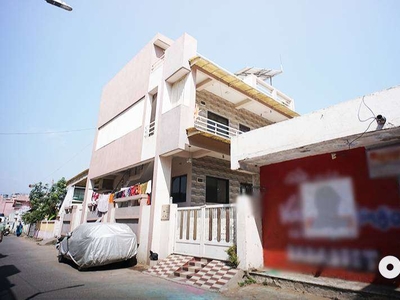 4 BHK Aadishwar Nagar Society Duplex For sell in Naroda