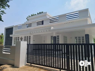 8 cent land with 1450 sqft house for sale in kanjoor,near airport