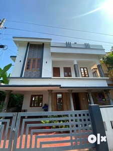 Alangad Thiruvaloor 2050 Sq.Feet House 5 cent