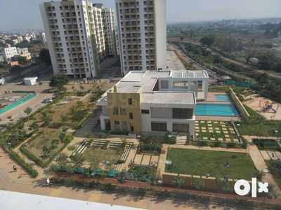 AVAILABLE 2BHK FLAT FOR SALE IN CHAURNG SANSKURTI