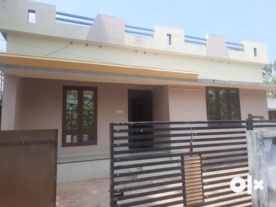 House for leaseorrent in kollam mukhathala near stjudehighersecondary