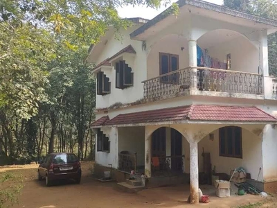 HOUSE FOR SALE AT PATTAMBI WITH WELL