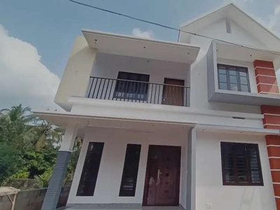 NEW BUILT 3BED ROOM 1500SQ FT 4CENTS HOUSE IN KOLAZHY, THRISSUR