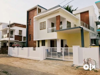 New House for Sale at Viyyur Kottekaad road Thrissur
