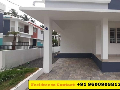@ parappur G+1 Luxurious House / Villa for sale in Thrissur