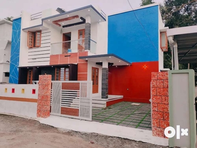 POSH4bhk House for sale Busroute frontage 2nd plot kaitharam n.paravur