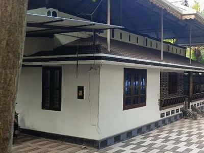Rs5800000/ House (10cent)for sale meenambalam. parippaly