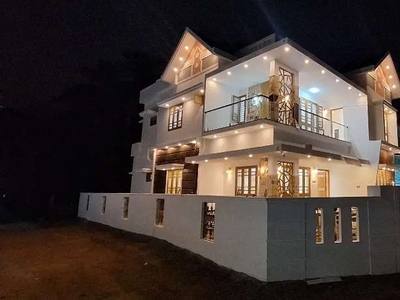 Thrissur mannuthy 6.250 cent 4 bhk new villa