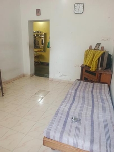 1 BHK Flat for rent in Paldi, Ahmedabad - 1500 Sqft