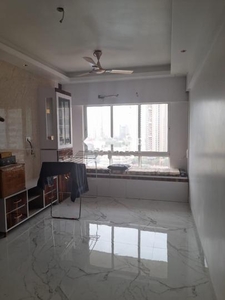 2 BHK Flat for rent in Byculla, Mumbai - 803 Sqft