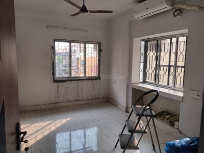 2 BHK Flat for rent in Santoshpur, Kolkata - 750 Sqft