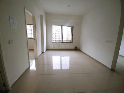 2 BHK Flat for rent in Sarkhej- Okaf, Ahmedabad - 950 Sqft