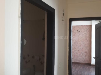2 BHK Flat for rent in Sector 77, Noida - 875 Sqft