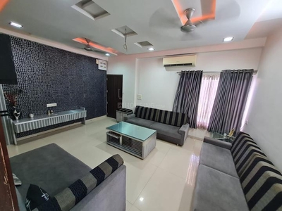 2 BHK Flat for rent in Vaishno Devi Circle, Ahmedabad - 1420 Sqft