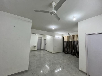 3 BHK Flat for rent in Chandkheda, Ahmedabad - 2039 Sqft