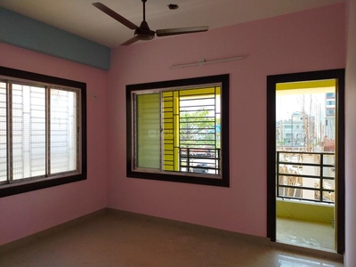 3 BHK Flat for rent in Dum Dum, Kolkata - 1250 Sqft
