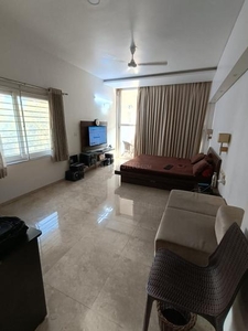 4 BHK Flat for rent in Iscon Ambli Road, Ahmedabad - 5000 Sqft