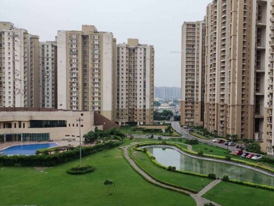 1070 sq ft 2 BHK 2T NorthWest facing Completed property Apartment for sale at Rs 70.00 lacs in Paras Tierea in Sector 137, Noida