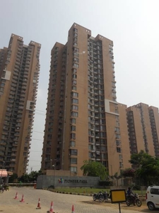1200 sq ft 2 BHK 2T Completed property Apartment for sale at Rs 1.71 crore in Pioneer Park in Sector 61, Gurgaon