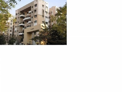 1200 sq ft 3 BHK 2T Apartment for rent in Magarpatta Cosmos at Hadapsar, Pune by Agent Makaan Hunt