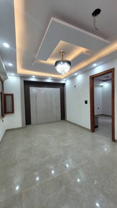 1500 sq ft 3 BHK 3T South facing Apartment for sale at Rs 62.50 lacs in Siraj Galaxy Apartment in Sector 104, Noida
