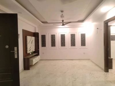 1500 sq ft 3 BHK 3T NorthEast facing Apartment for sale at Rs 65.00 lacs in Project in Sector 104, Noida