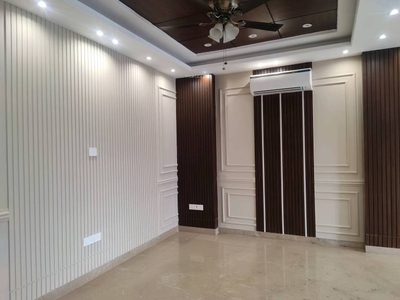 3000 sq ft 3 BHK 3T BuilderFloor for rent in Project at Sector 41, Gurgaon by Agent Amrendra Singh