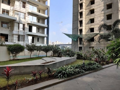 640 sq ft 2 BHK Under Construction property Apartment for sale at Rs 74.05 lacs in Vilas Palladio Phase 2 in Tathawade, Pune