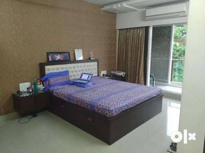 AVAILABLE 1BHK ON RENT WITH GARDEN 30500 AMENITIES DEPO 2 LACS PRM LOC