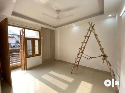 newly built 3 bhk flat available for rent near ramesh nagar in 32k