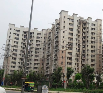 1100 sq ft 2 BHK 2T Apartment for rent in Eros Wembley Premium Tower at Sector 49, Gurgaon by Agent Sanjay Arora Associates