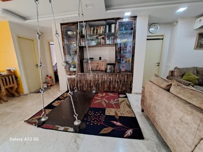 1232 Sqft 3 BHK Flat for sale in Hiranandani The Walk