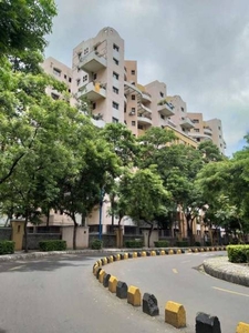 1600 sq ft 3 BHK 3T Apartment for rent in Magarpatta Jasminium at Hadapsar, Pune by Agent pooja