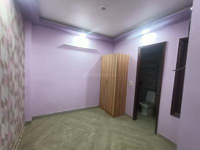 2 BHK 900 Sqft Independent Floor for sale at Krishna Nagar, New Delhi