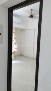 550 Sqft 1 BHK Flat for sale in Lodha Amara Tower 26 27 28 30 34 35