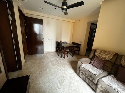 800 Sqft 2 BHK Flat for sale in One Hiranandani Park