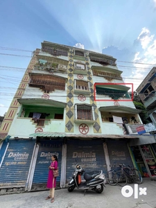 2 BHK Resale 695sqft Apartment on 2nd floor of 4, in Hindmotor Kolkata