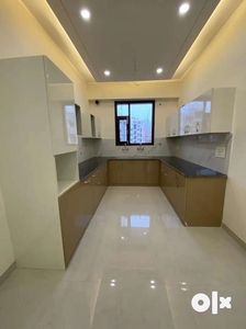 3 BHK NEWLY BUILD FLAT IN GATED SOCIETY NEAR TO SECTOR 20