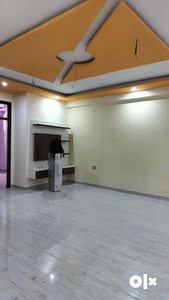 3bhk flat ready to move 110 gaj with lift