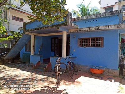 5 cents plot with 900sqft 3 bhk single storied house for sale at Eroor