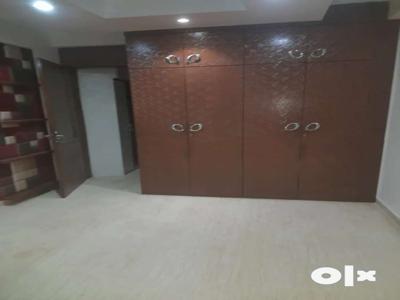 Floor with Lift Parking Available For Sale In Subhash Nagar
